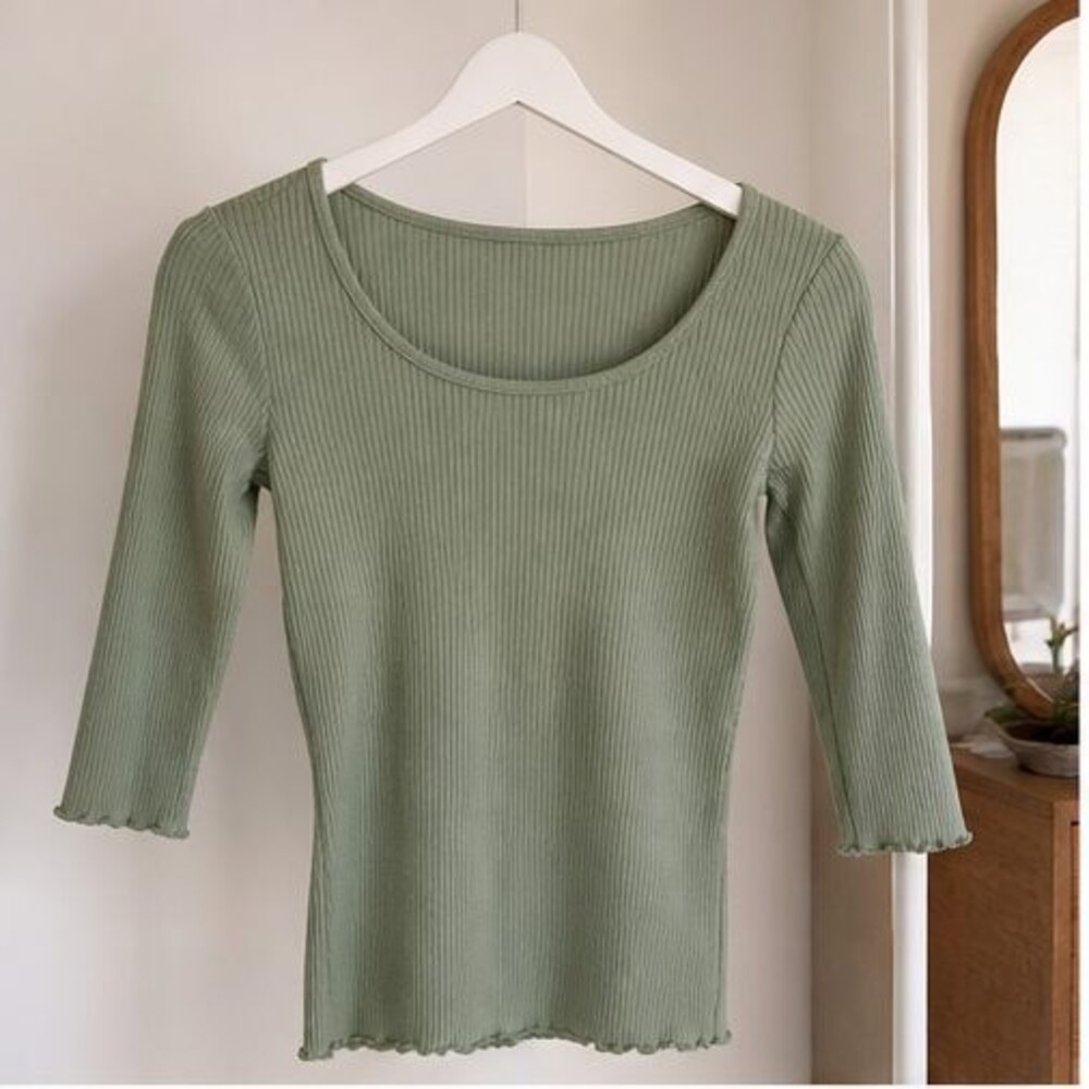 Ivory V Neck Top